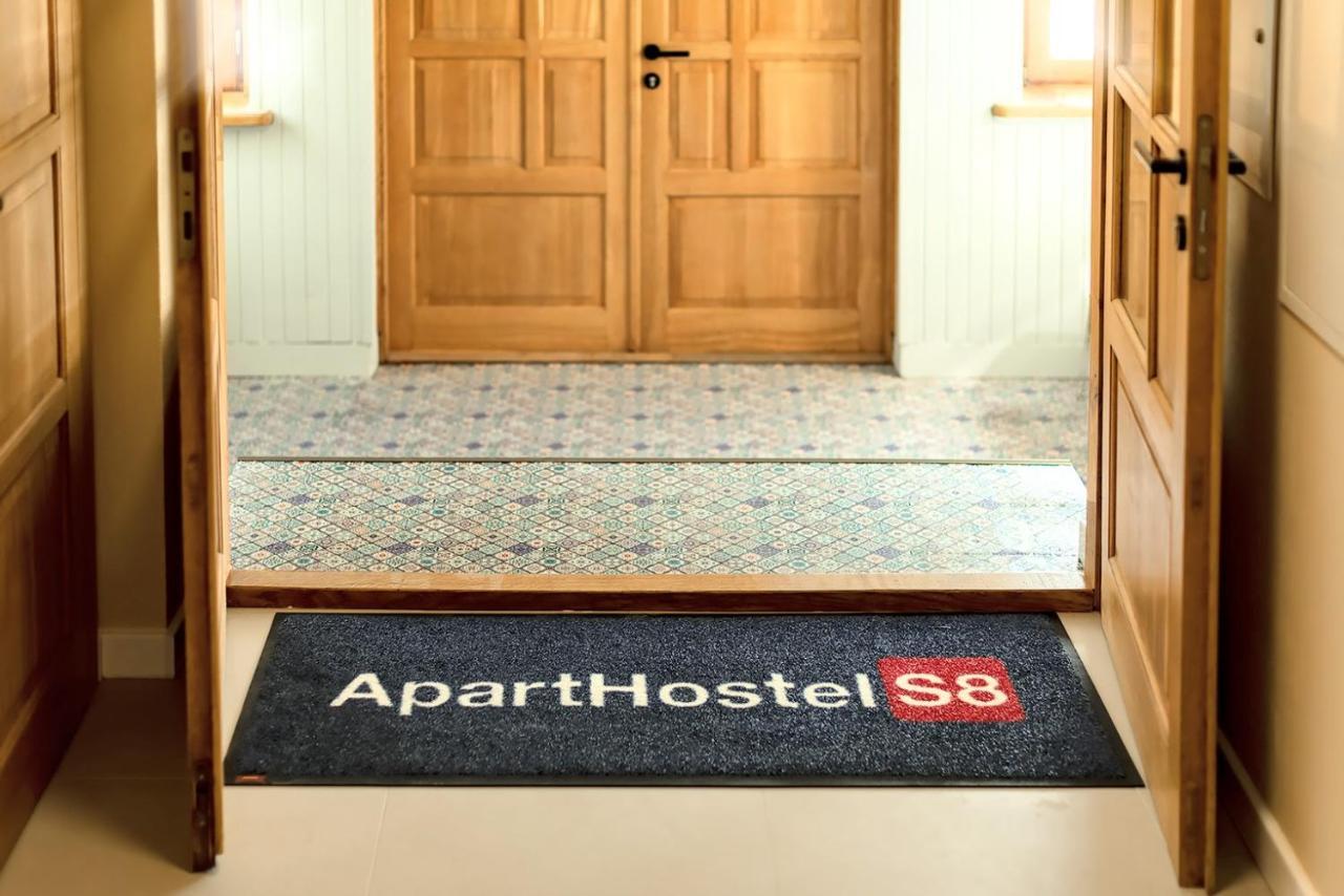 Apart Hostel S8 Blizne Jasinskiego Exteriör bild